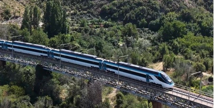 Bakan Uraloğlu müjdeyi verdi: 4 saatlik yol 1,5 saate düşüyor - Resim: 19