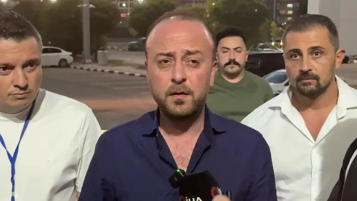 Sivasspor Başkanı Burak Özçoban'dan hakemlere sert tepki: “VAR'da film mi izliyor?” - Resim : 1
