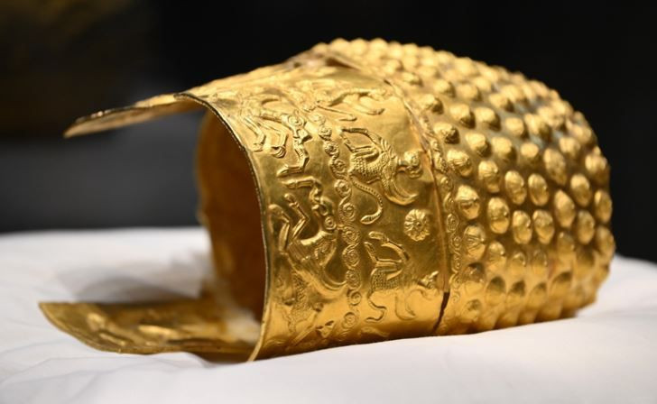 Dakya hazinesi yeniden gün yüzünde: Kayıp hazine Bükreş'te sergilendi - Resim: 2