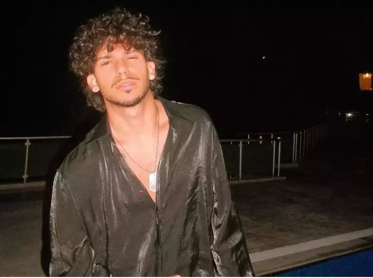 Şakşuka’nın kralı Tarık Mengüç'ün oğlu Baran sahnede coştu! Hülya Avşar sessiz kalamadı - Resim: 7