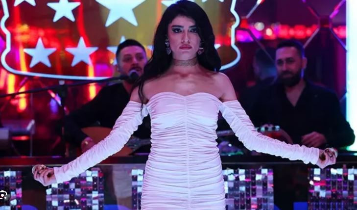 İnci Taneleri 3. sezonuyla fırtınalar estirecek “Ya oynayacaz ya oynatacaz” 4 isim birden veda ediyor - Resim: 4