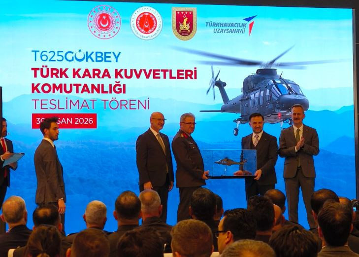 GÖKBEY sahada: Kara Kuvvetleri ilk yerli helikopterine kavuştu - Resim : 1