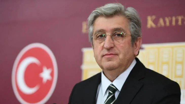 YENİ Partili 21 vekil çerçeve yasaya hayır dedi: Özgür Özel 'sorumluluklarıyla baş başa bırakıyorum' demişti - Resim: 13