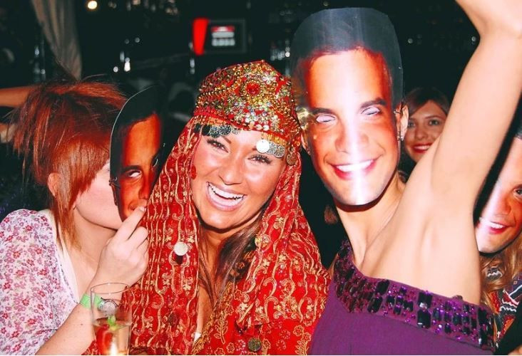 Yağmur Atacan’dan yıllar sonra itiraf etti: Nişan gecesi Pınar’a kafa attım, küvete düştü - Resim: 2