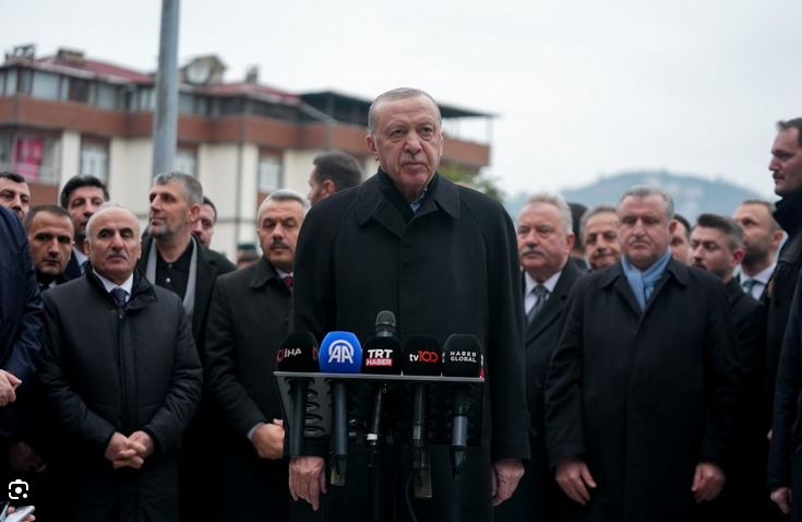 Zeynel Emre: Erdoğan'ın görev süresi bitti, bir daha aday olamaz - Resim: 10