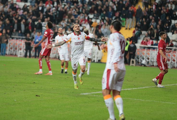Şampiyonluk maçında Okan Buruk'un kararı: Galatasaray-Antalyaspor maçı muhtemel 11'ler - Resim: 4