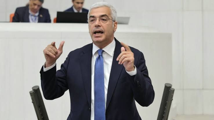 YENİ Partili 21 vekil çerçeve yasaya hayır dedi: Özgür Özel 'sorumluluklarıyla baş başa bırakıyorum' demişti - Resim: 15