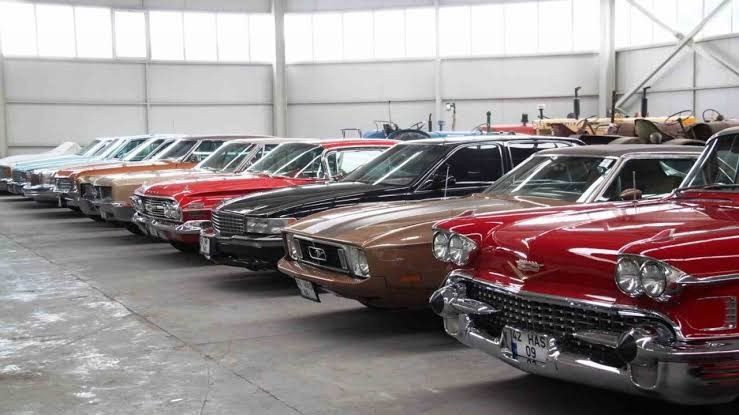 Klasik otomobiller 24 TL'den satışa çıktı: Koleksiyoncular harekete geçti - Resim: 2