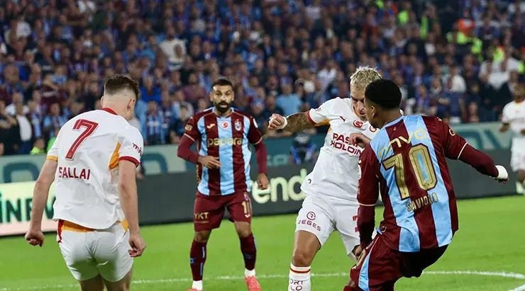 Okan Buruk yıldız oyuncuya neşteri vurdu: Yedek kulübesi yolu gözüktü - Resim: 5