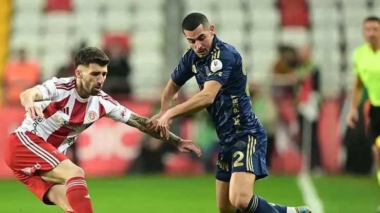 Nihat Kahveci’den Fenerbahçe'nin yıldızına sert eleştiri... - Resim: 1