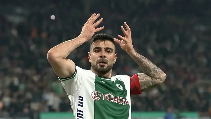 Fenerbahçe’den yerli stoper hamlesi: Sürpriz isim gündemde - Resim : 1