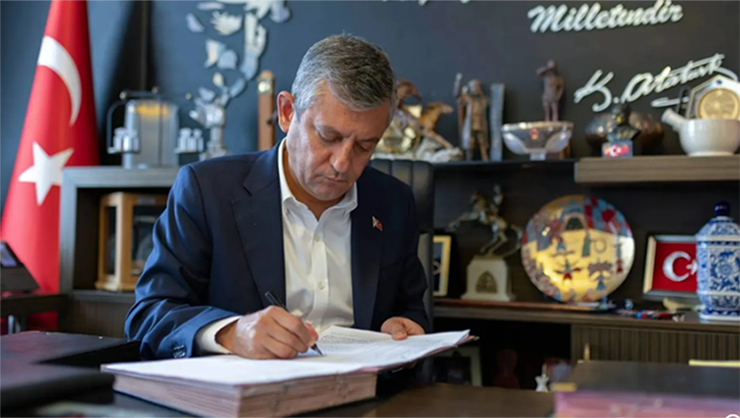 YENİ Parti'nin MYK'sı belli oldu - Resim : 1
