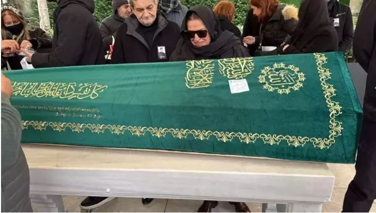 Fatih Ürek'e son veda: Cenazede gözyaşları sel oldu… - Resim: 7