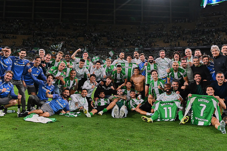 Real Betis 21 yıl sonra Şampiyonlar Ligi vizesi aldı - Resim : 2