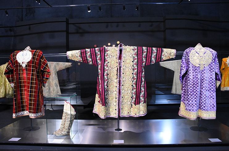 &Ouml;zbekistan&rsquo;ın renkli mirası: Geleneksel kıyafetler - Resim : 2