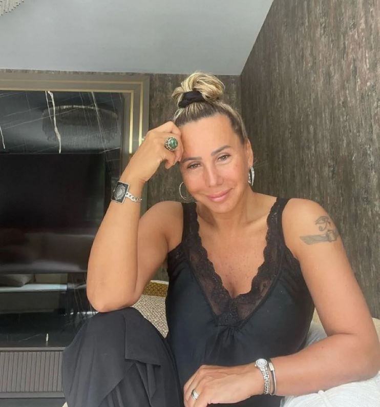 İmparator'un gözyaşları: 22 yıllık küslük yılbaşıda bitti! İbrahim Tatlıses Asena'yı görünce ağladı! - Resim: 41