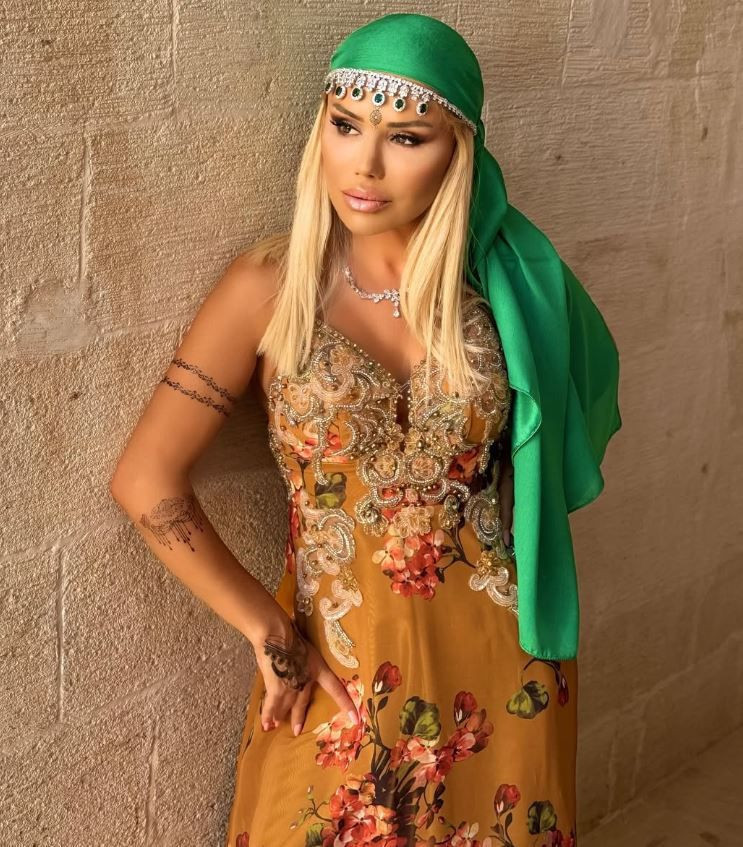 Ceylan 51 yaşında bambaşka biri oldu: 'Küçük Ceylan’dan geriye hiçbir şey kalmadı - Resim: 11