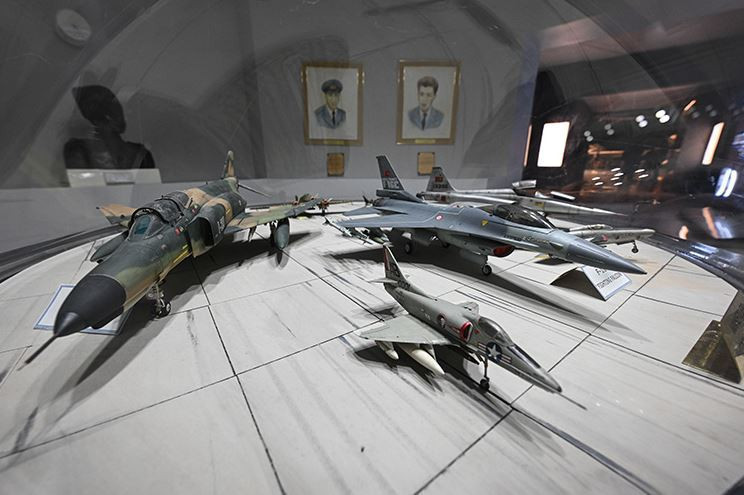 Yenilenen İstanbul Hava M&uuml;zesi&rsquo;nde konser fırtınası: 'Sonsuz Aşk' - Resim : 3