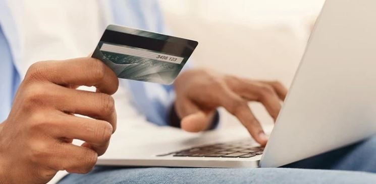 Emekli ve çalışanlara faizsiz kredi veren bankaların listesi belli oldu - Resim: 1