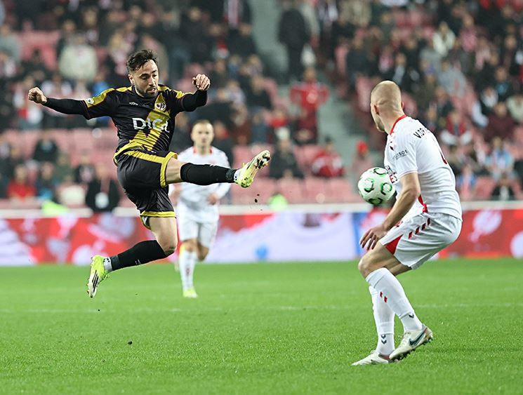 Yüreğimiz Madrid'de atacak: Temsilcimiz Samsunspor Avrupa mesaisinde - Resim: 4