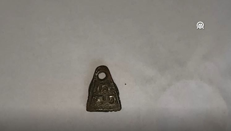 Aziz Pavlus'un kentinde bin yıllık gizem: Selçuklu bronz muska gün yüzüne çıktı: Orta Asya bağlantısı mı var? - Resim: 4