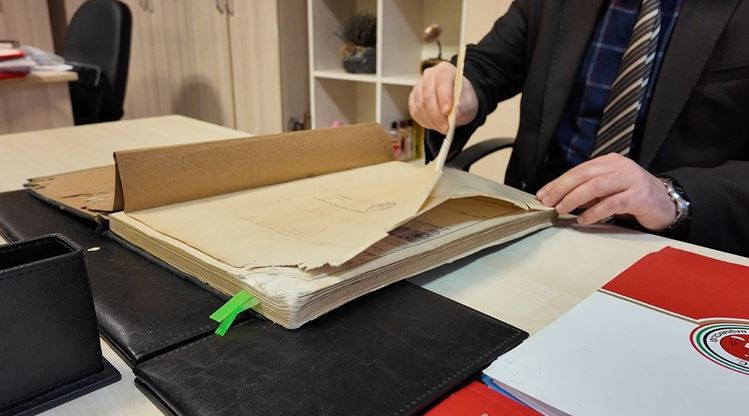 1926 yılına ait tarihi defter bulundu: D&ouml;nemin adli uygulamalarına ışık tutacak - Resim : 2
