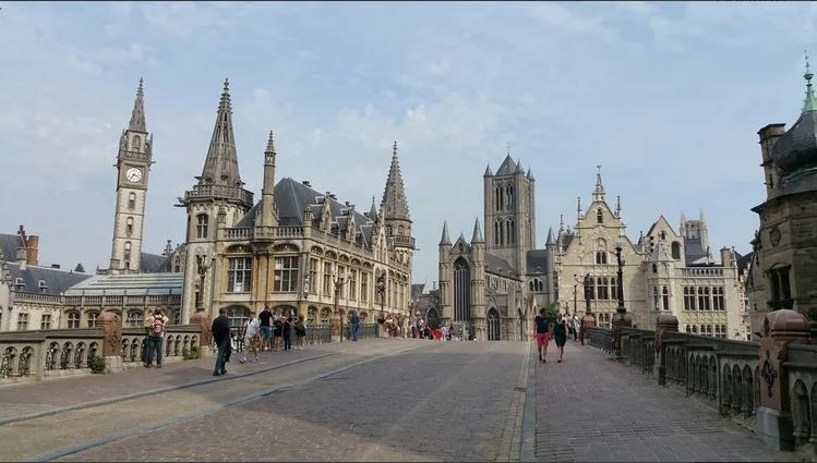 Dünyanın en güvenli 50 şehrinde Türkiye damgası: Antalya ve Eskişehir dünya devlerini solladı - Resim: 23