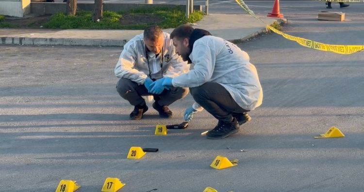 Hedef genç kızdı! Kurşunlar hedefi şaşırdı - Resim : 3