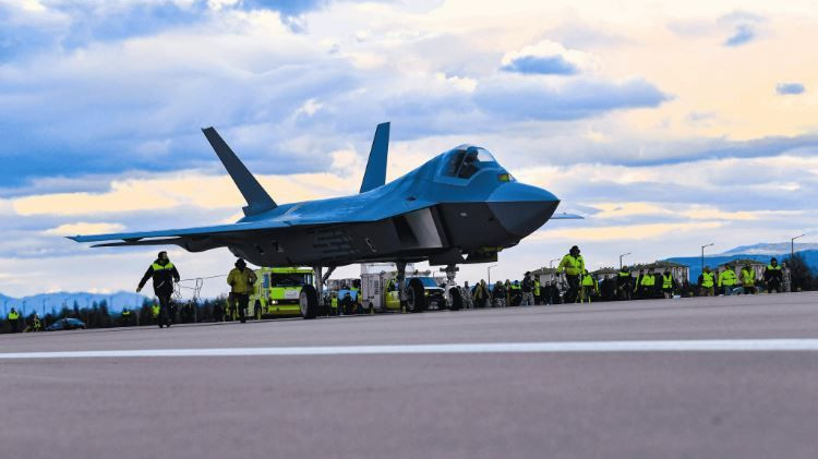 Türkiye'nin yerli üretimi KAAN göz kamaştırdı: İşte yeni özellikleri - Resim: 2