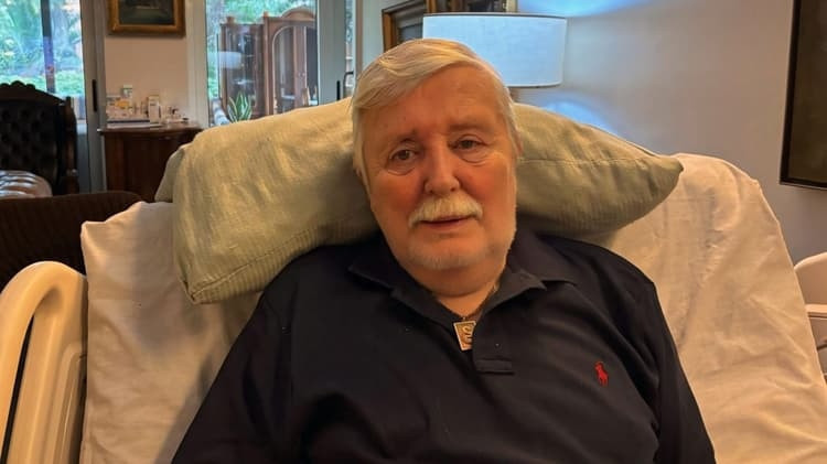 Galatasaray’ın eski yöneticisi Aziz Üstel hayatını kaybetti - Resim : 1
