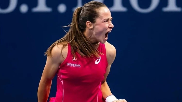 Avustralya Açık heyecanı: Alcaraz, Sinner, Zeynep ve Djokovic sahnede - Resim : 2