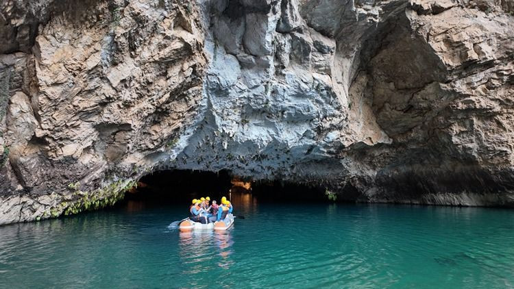 Türkiye’nin en büyük su altı gölü mağarası Altınbeşik’te çelik koruma kalkanı: Turistler rahat nefes alacak - Resim: 11