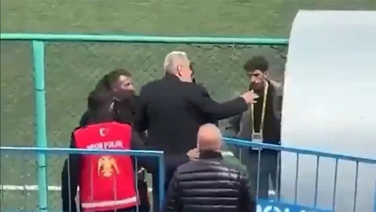 Türkiye’yi sarsan maç sonrası TFF’den şok karar: İki kulüp küme düşürüldü - Resim: 5