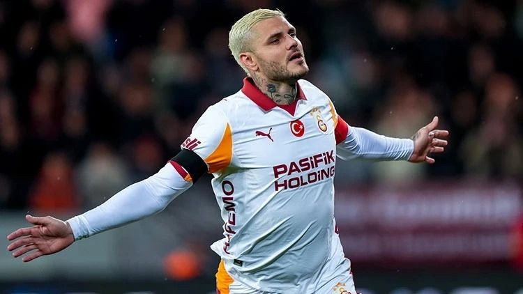 Okan Buruk’tan transfer ve Icardi açıklaması yapılan teklif sonrası kritik sözler - Resim: 5