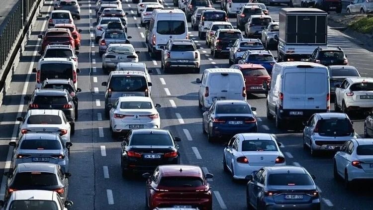İstanbul'da eve dönüş çilesi: Trafik yüzde 89'a ulaştı, işte detaylar - Resim: 2