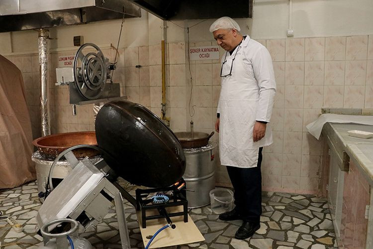 Tekirdağ’ın 150 yıllık Ramazan mirası: Şakşaki Şekeri dört kuşaktır bakır kazanlarda kaynıyor - Resim: 2