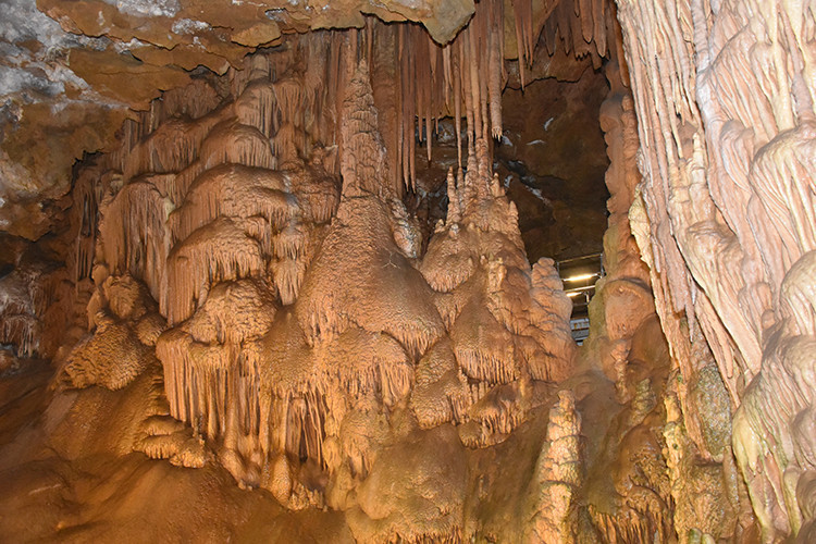 Gümüşhane’nin gizli cenneti: Karaca Mağarası restore edildi, ziyaretçiler büyülendi - Resim : 4