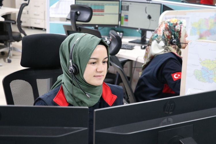 112’yi sohbet hattı sananlar: Kimi ineği için Sikorsky helikopter kimi üç harfliler kovalıyor diyerek yardım istedi - Resim: 3