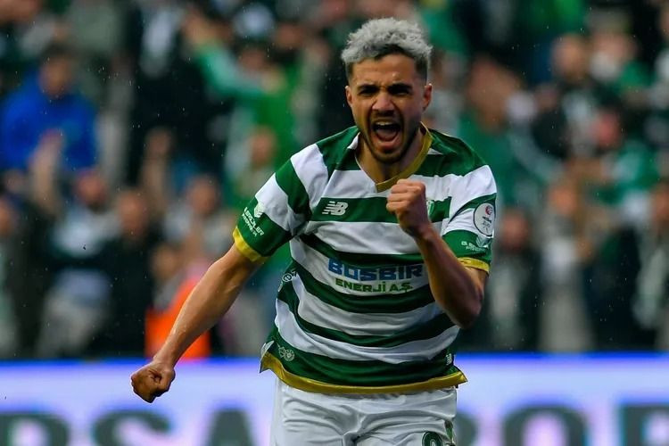 Süper Lig'in efsanesi şampiyon oluyor: Sadece 1 adım kaldı... Böyle bir tribün yok - Resim: 9