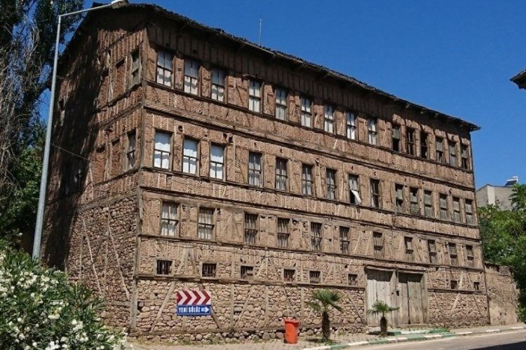 Kurtuluş Savaşı’nı atlattı: 150 yıllık tarihi binanın hikâyesi görenleri şaşırtıyor - Resim: 3