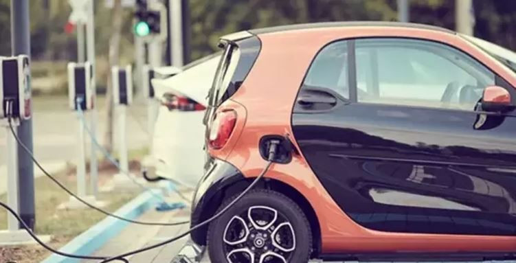 2. el araç alacaklar dikkat: Bataryalarda kritik detay - Resim: 2