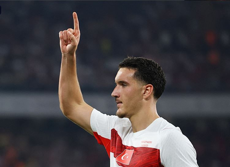Galatasaray’ın yeni yıldız forveti belli oldu: Fabrizio Romano duyurdu - Resim: 5