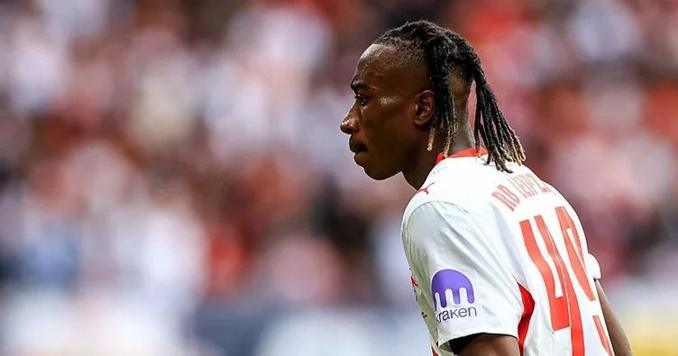 Dünya Kupası'nın en iyi 50 futbolcusu belli oldu: Türkiye'den 2 yıldız listede - Resim: 35
