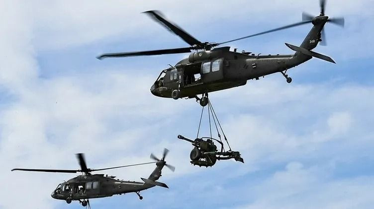 Dünyanın en büyük helikopter filoları sıralaması: Türkiye'nin yeri dikkat çekti - Resim: 12
