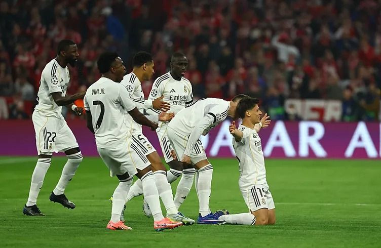 Arda Güler frikik golüyle Neuer'i avladı: Türkiye'den 2 tanıdık isim de bunu başarmıştı - Resim: 3