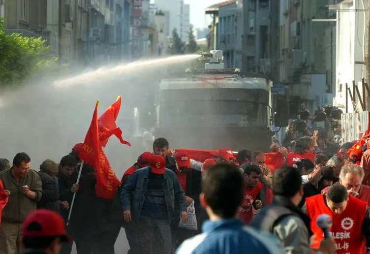Meydanlardan yasaklara: AKP’nin 1 Mayıs’la 23 yıllık imtihanı - Resim : 1