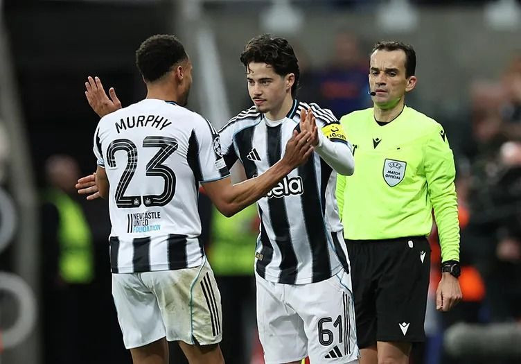 Şampiyonlar Ligi'nde son 16 turuna kalan takımlar belli oldu - Resim: 13