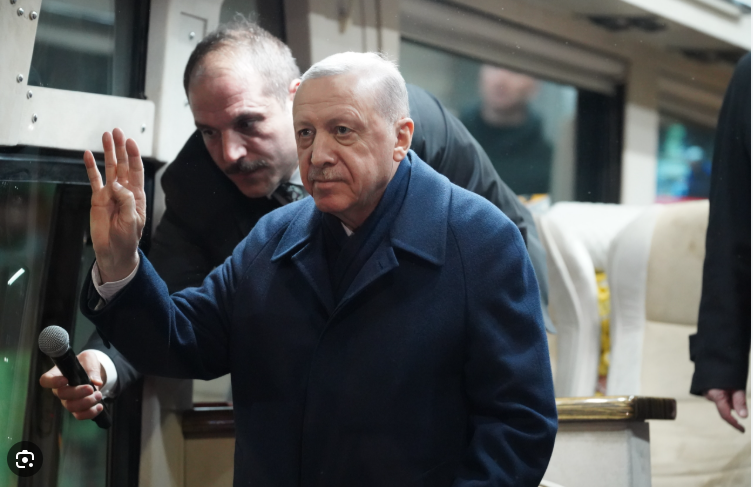 Abdulkadir Selvi: 'Erdoğan aday olamaz' - Resim: 1