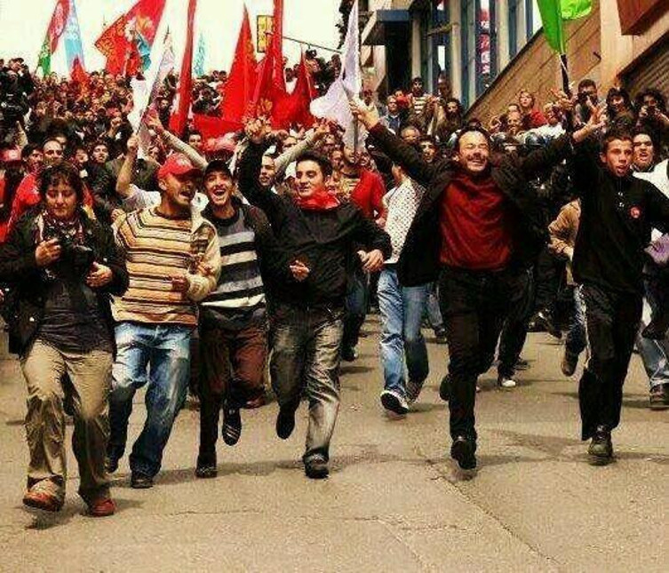 Meydanlardan yasaklara: AKP’nin 1 Mayıs’la 23 yıllık imtihanı - Resim : 2