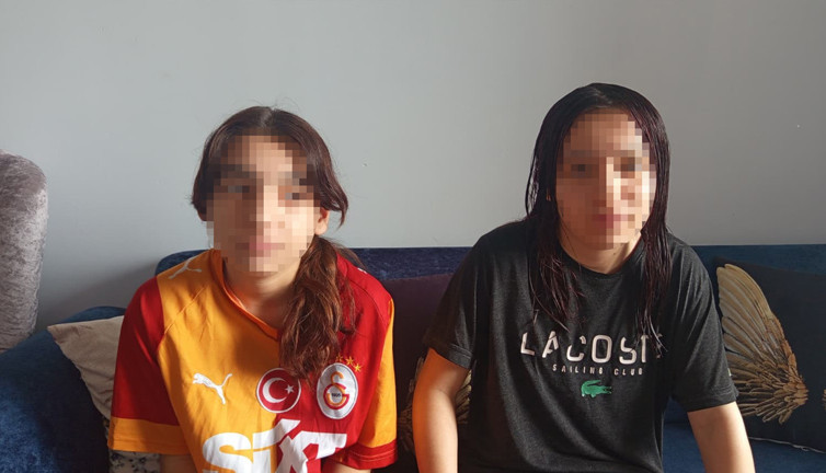 Başıboş köpeklerin hedefi oldular: O anları göz yaşları ile anlattı